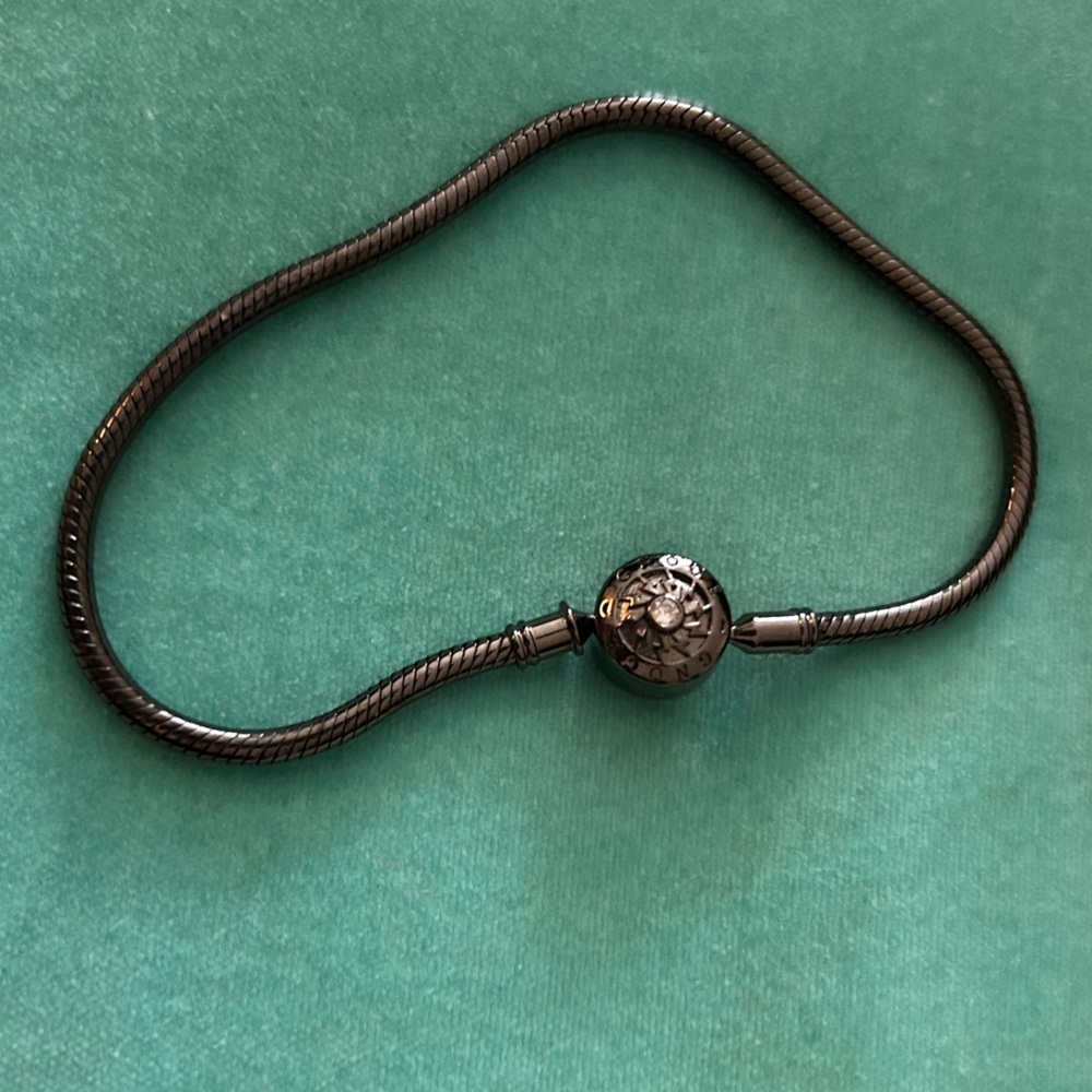 GNOCE New York 925 Sterling Silver Black Plated snake chain bracelet